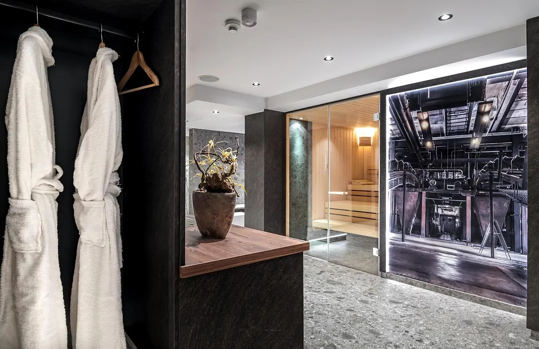 Hotel Esplanade Dortmund-1